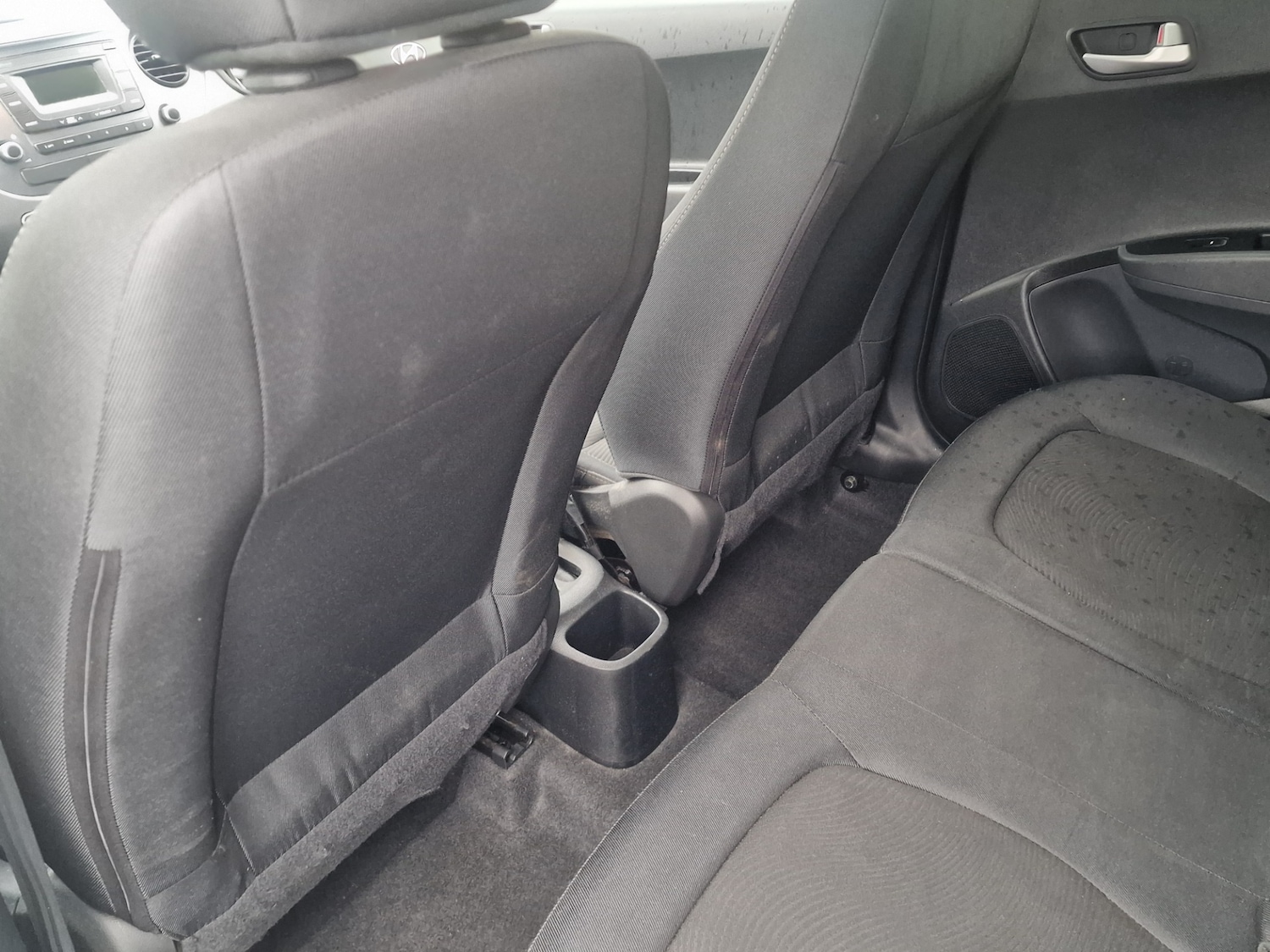 Used Hyundai i10 2018 for sale - 76762601: Photo 32