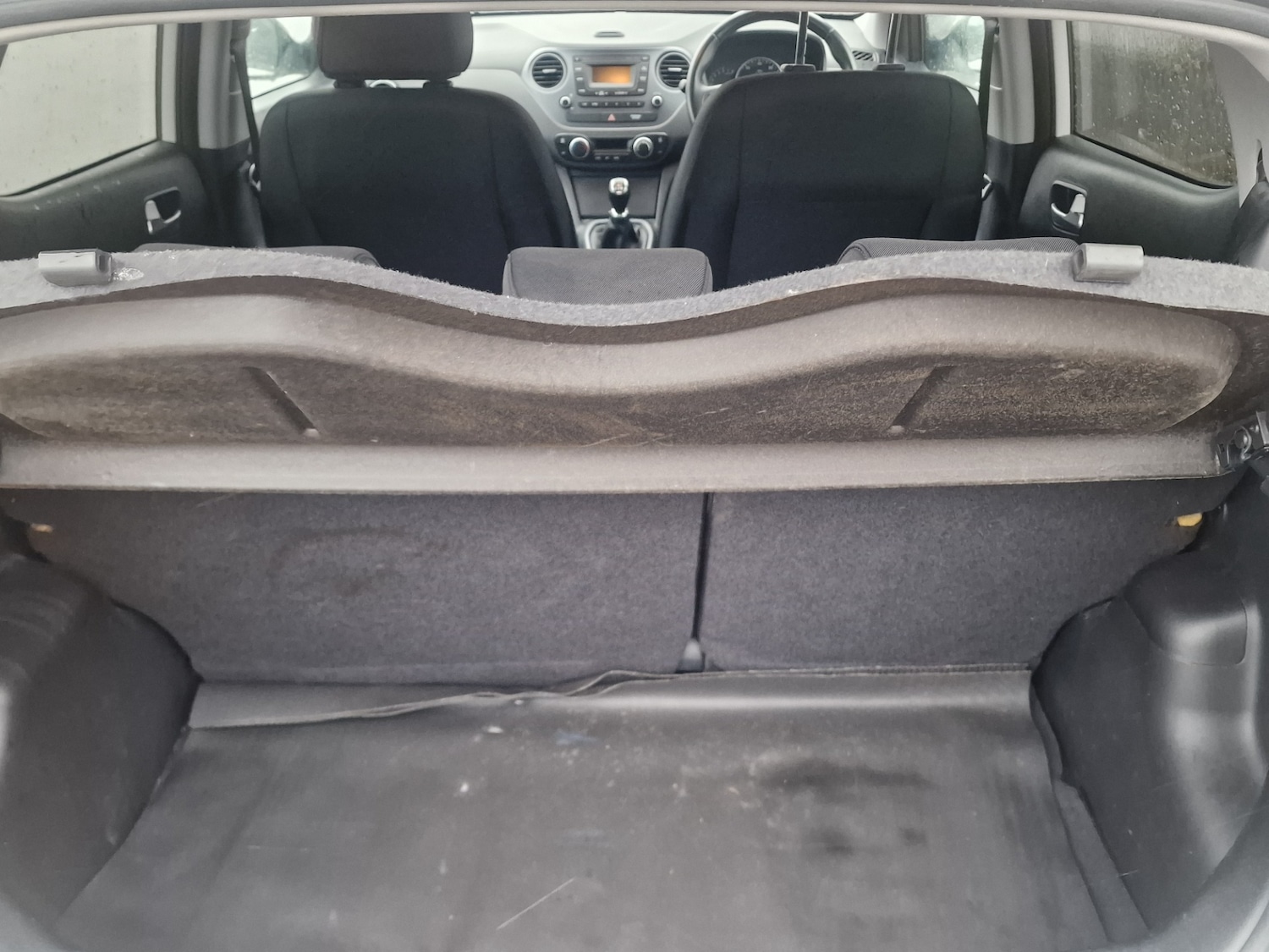 Used Hyundai i10 2018 for sale - 76762601: Photo 39