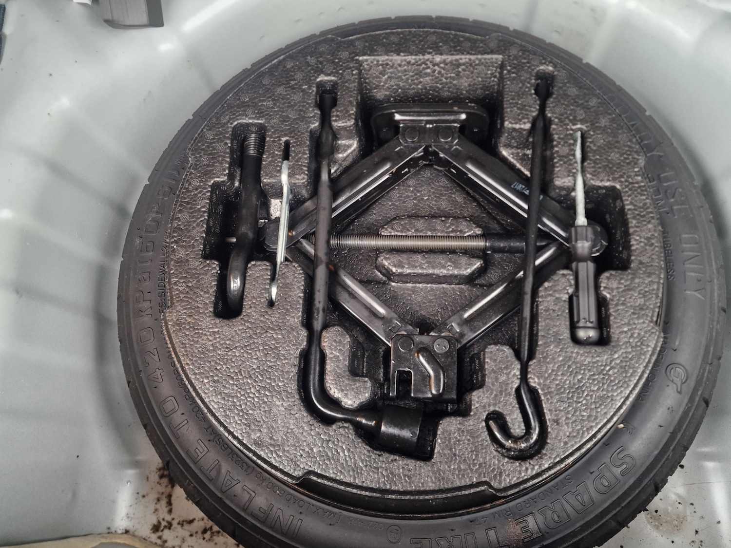 Used Hyundai i10 2018 for sale - 76762601: Photo 40