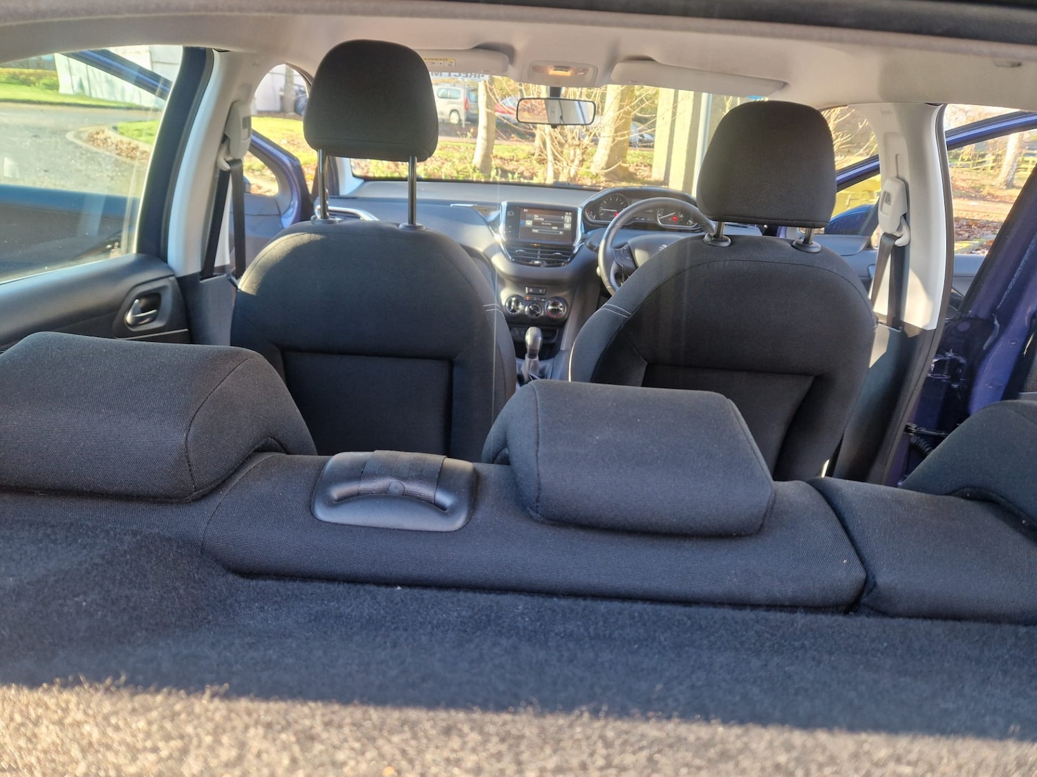 Used Peugeot 208 2017 for sale - 76762797: Photo 10