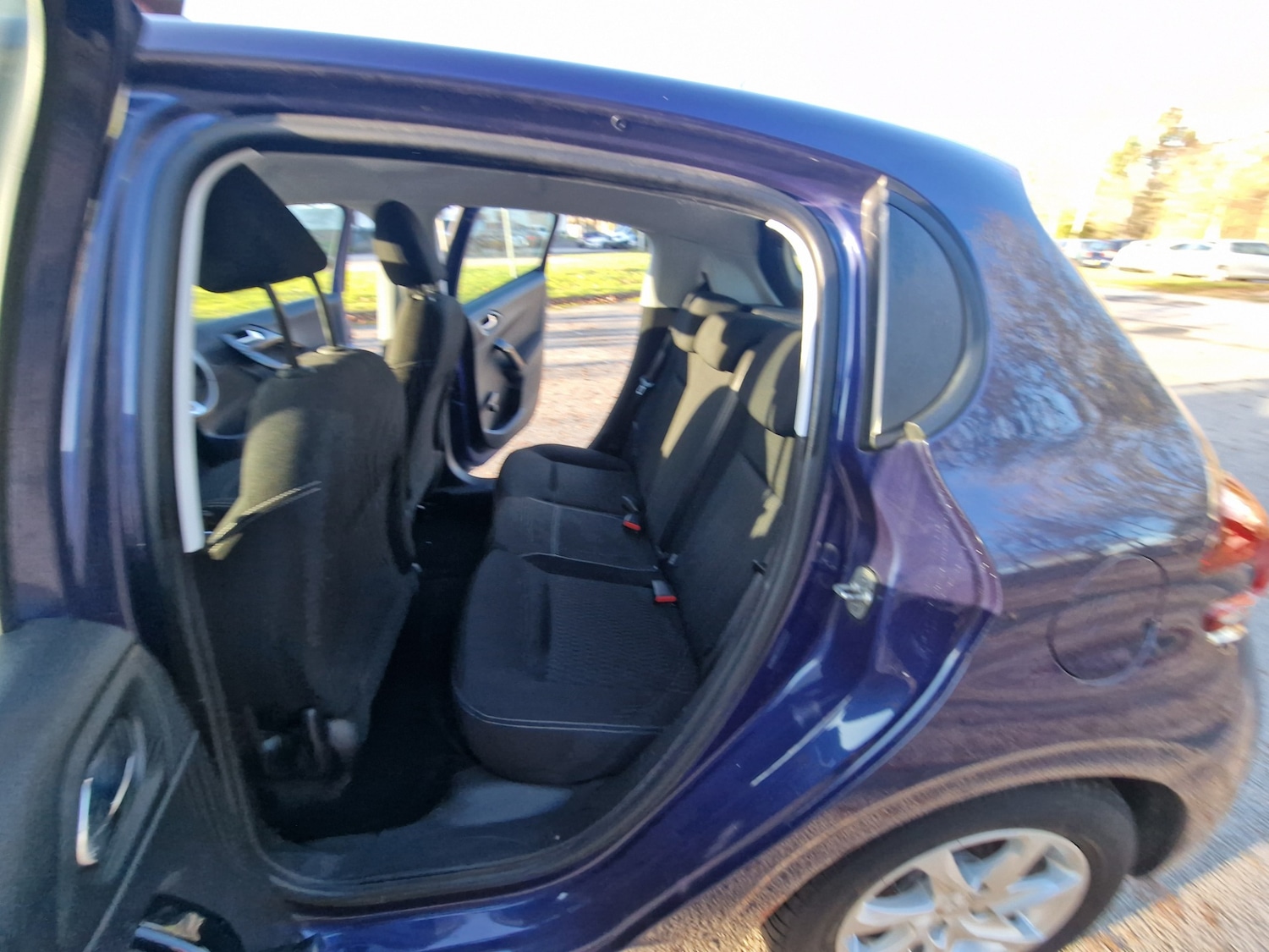 Used Peugeot 208 2017 for sale - 76762797: Photo 34