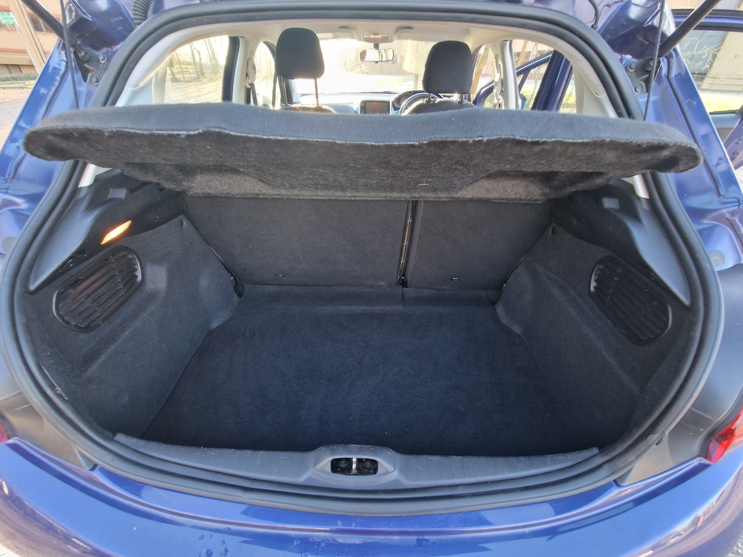 Used Peugeot 208 2017 for sale - 76762797: Photo 41