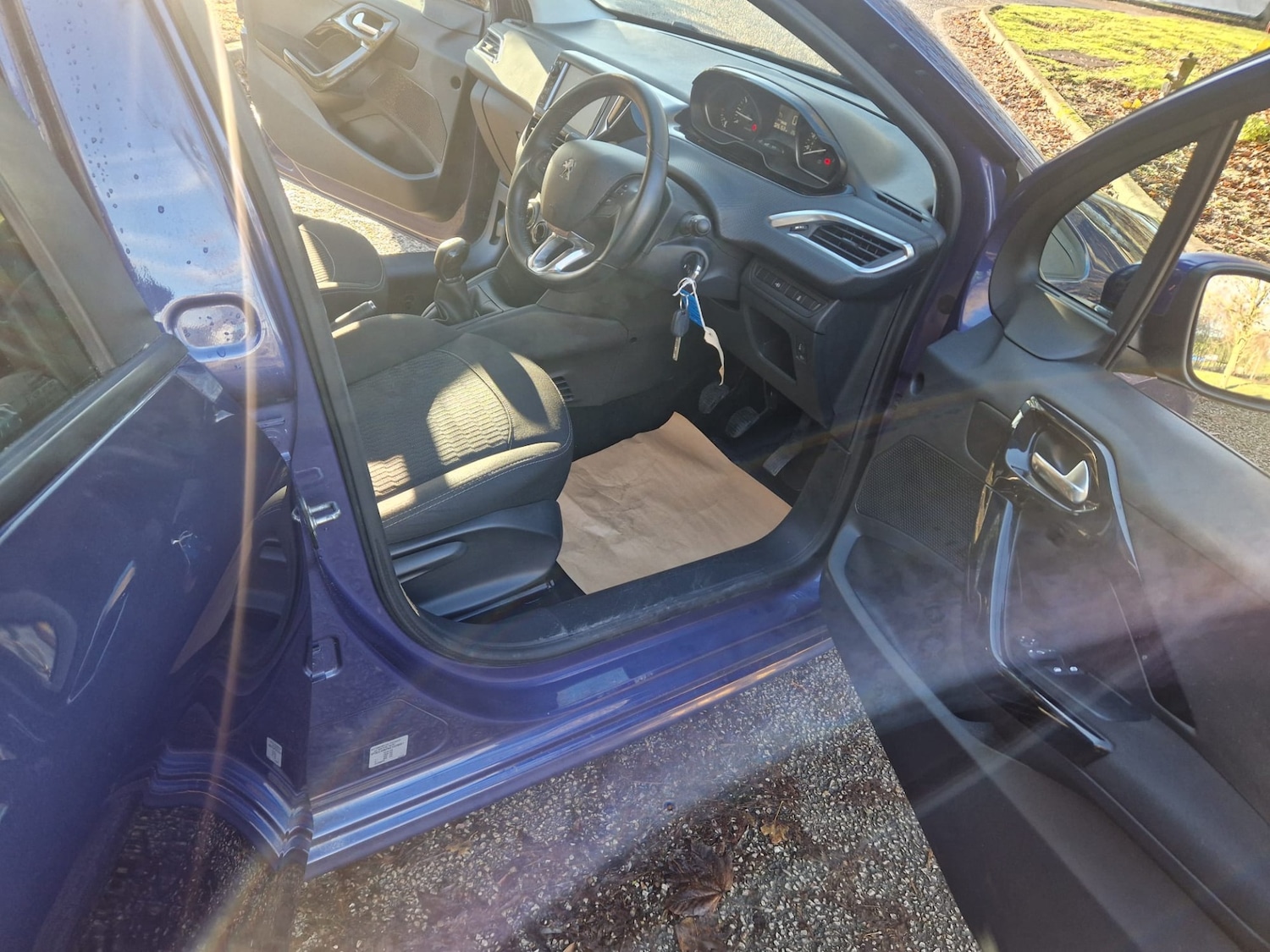 Used Peugeot 208 2017 for sale - 76762797: Photo 8