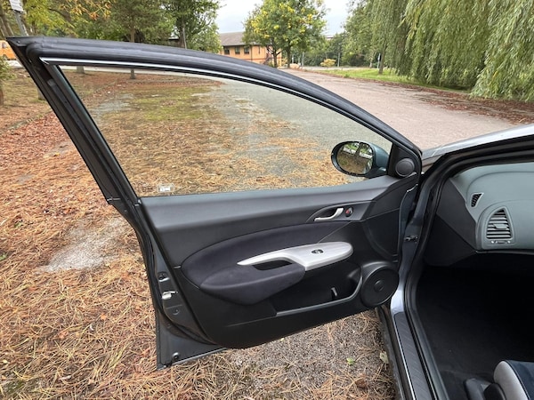 Used Honda Civic 2006 for sale - 75541775: Photo 30