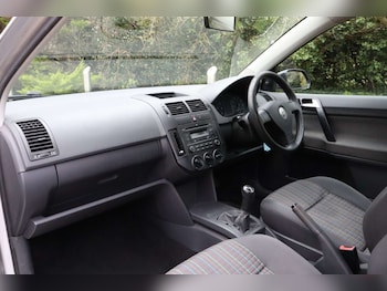 Used Volkswagen Polo 2008 for sale - 77916361: Photo