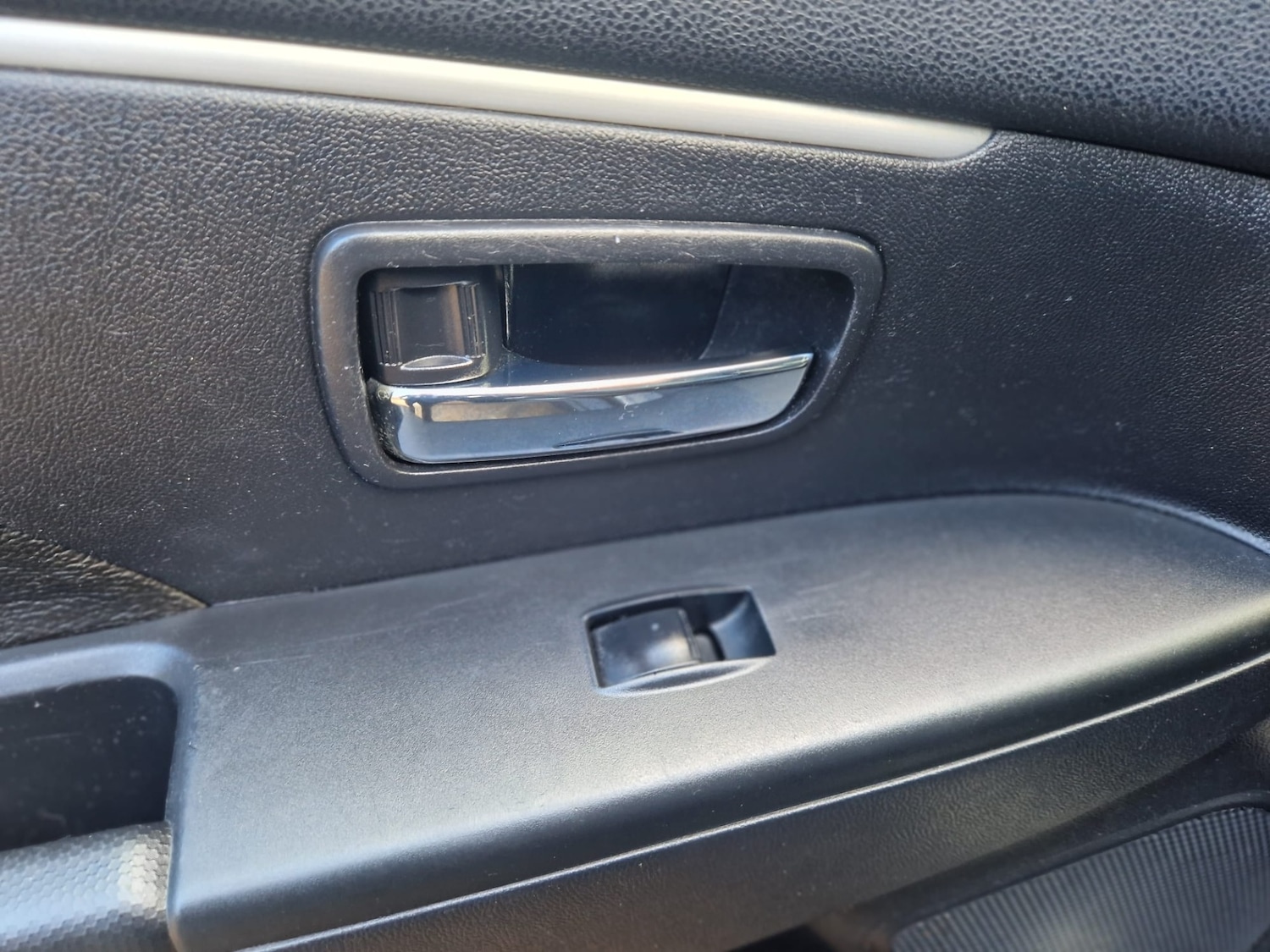 Used Mitsubishi ASX 2011 for sale - 76891882: Photo 43