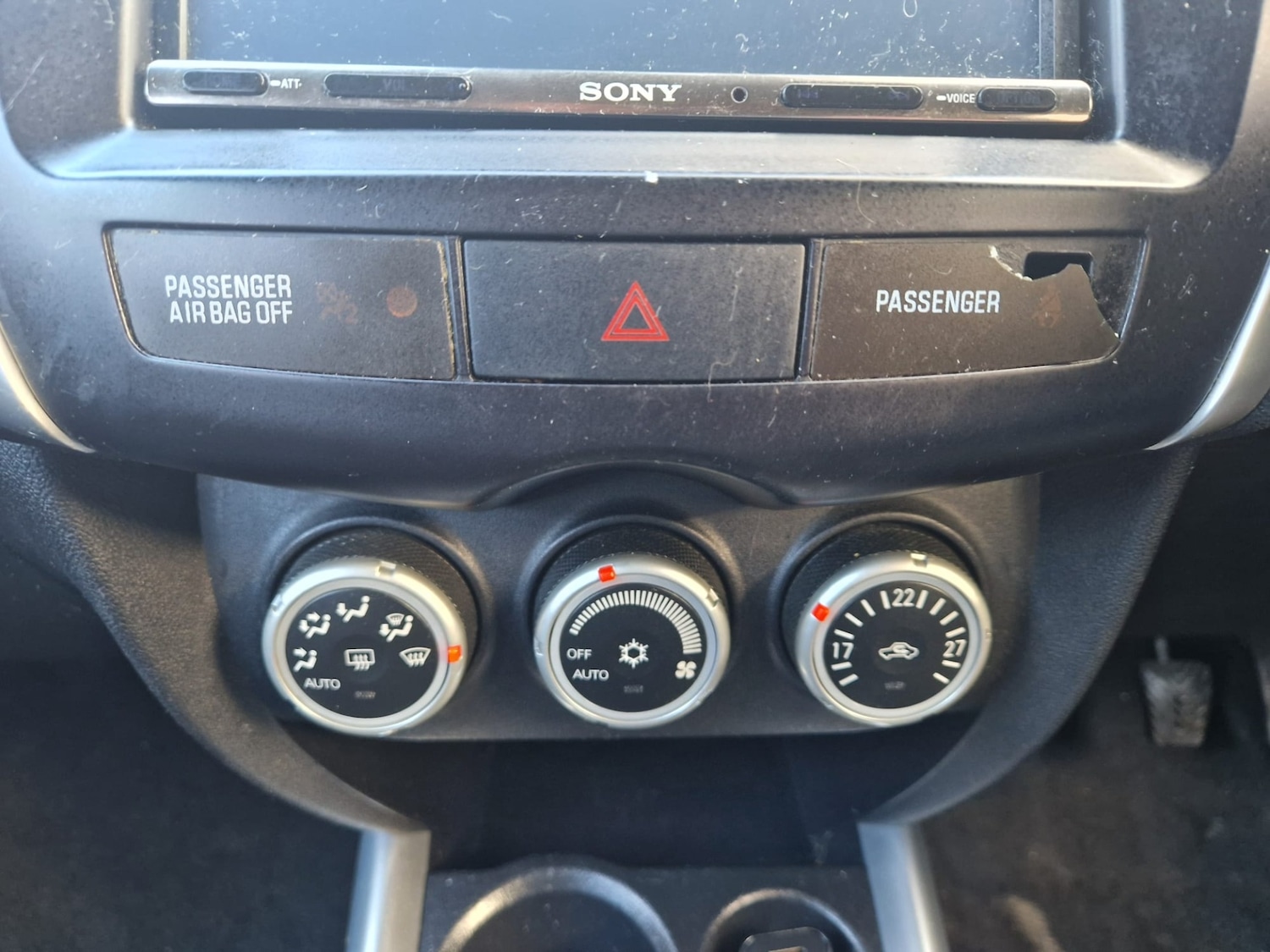 Used Mitsubishi ASX 2011 for sale - 76891882: Photo 44