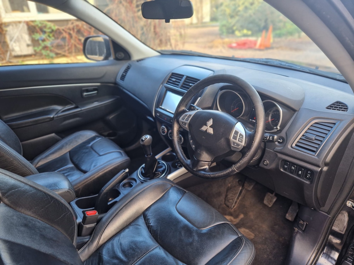 Used Mitsubishi ASX 2011 for sale - 76891882: Photo 9