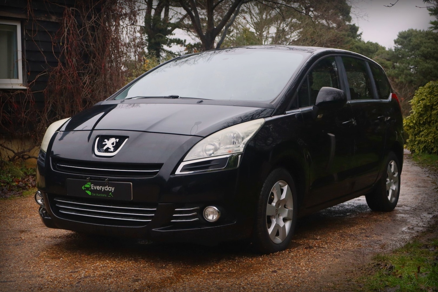 Used Peugeot 5008 2010 for sale - 76979807: Photo 10