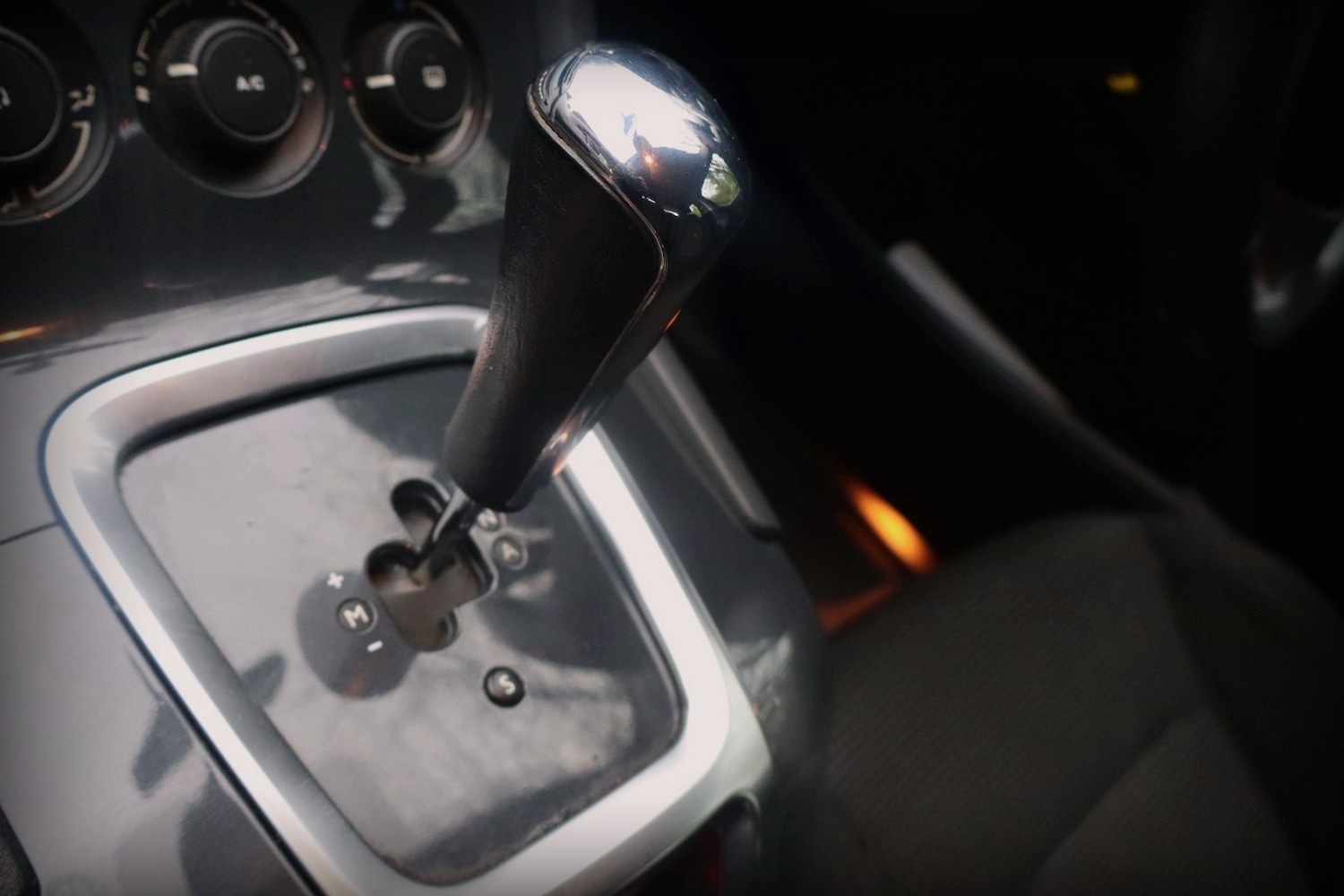 Used Peugeot 5008 2010 for sale - 76979807: Photo 13