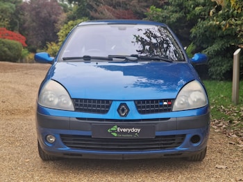 Used Renault Clio 2004 for sale - 76299636: Photo