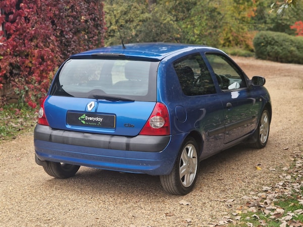 Used Renault Clio 2004 for sale - 76299636: Photo 22