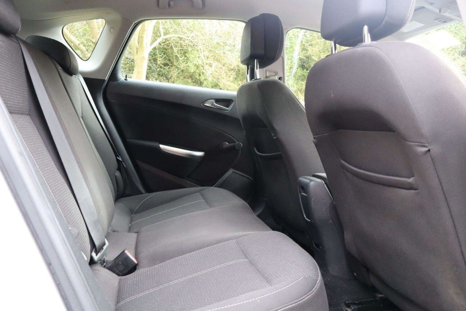 Used Vauxhall Astra 2012 for sale - 77910141: Photo 17