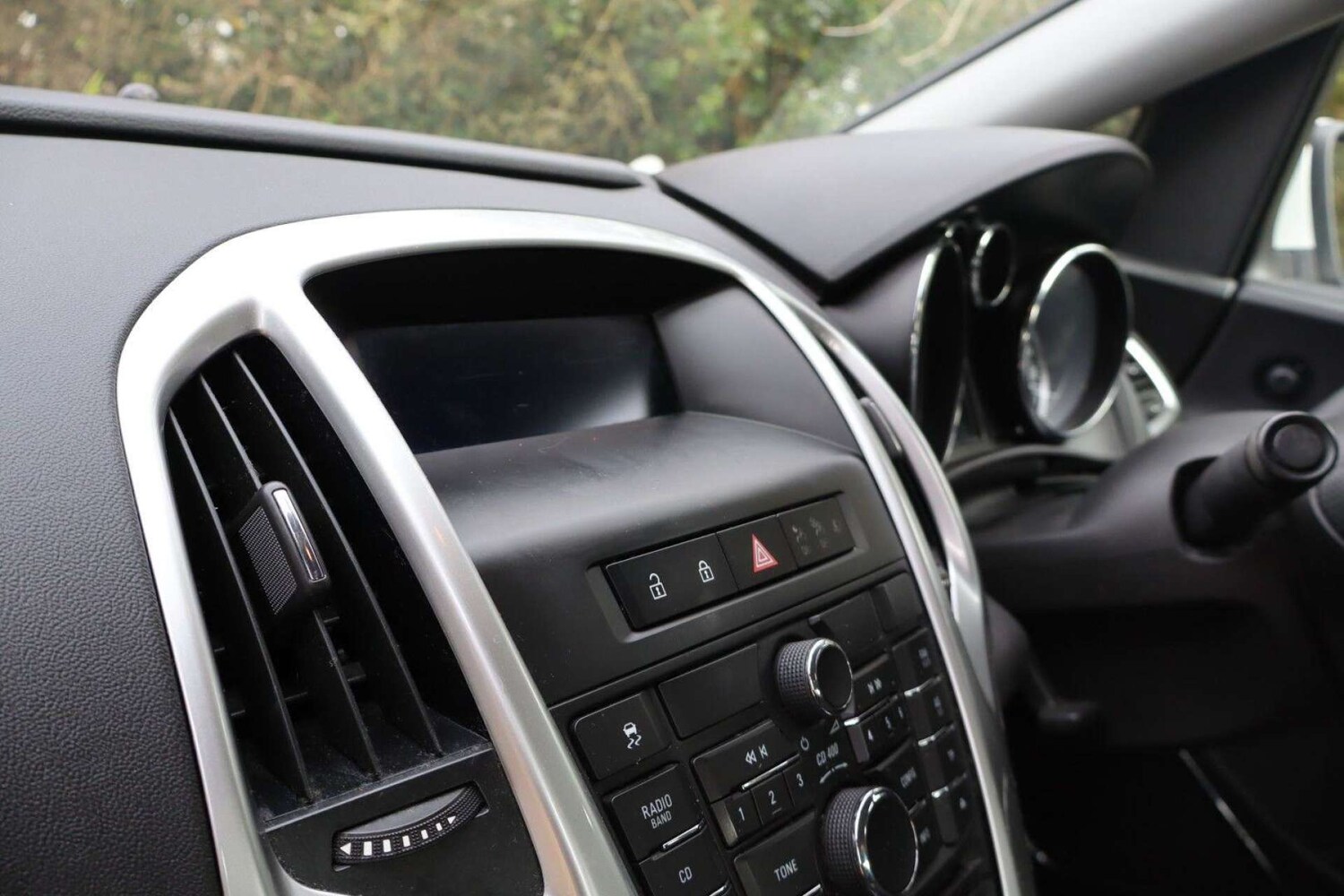 Used Vauxhall Astra 2012 for sale - 77910141: Photo 46