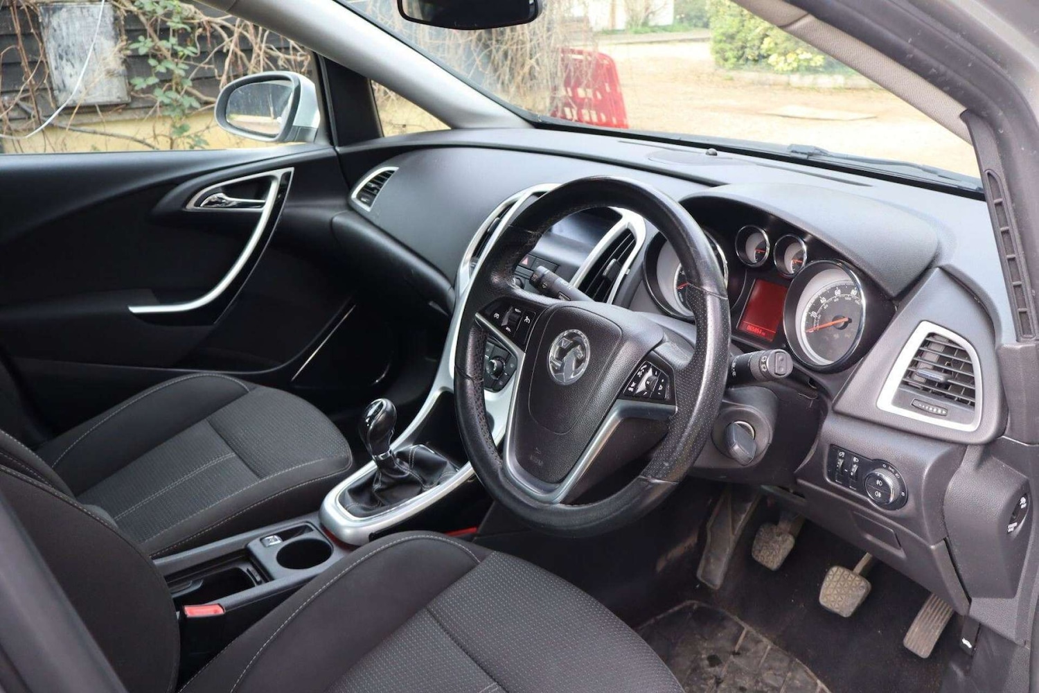 Used Vauxhall Astra 2012 for sale - 77910141: Photo 47