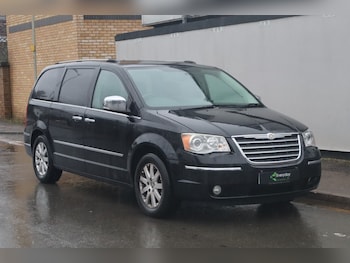 Used Chrysler Grand Voyager 2011 for sale - 77210080: Photo