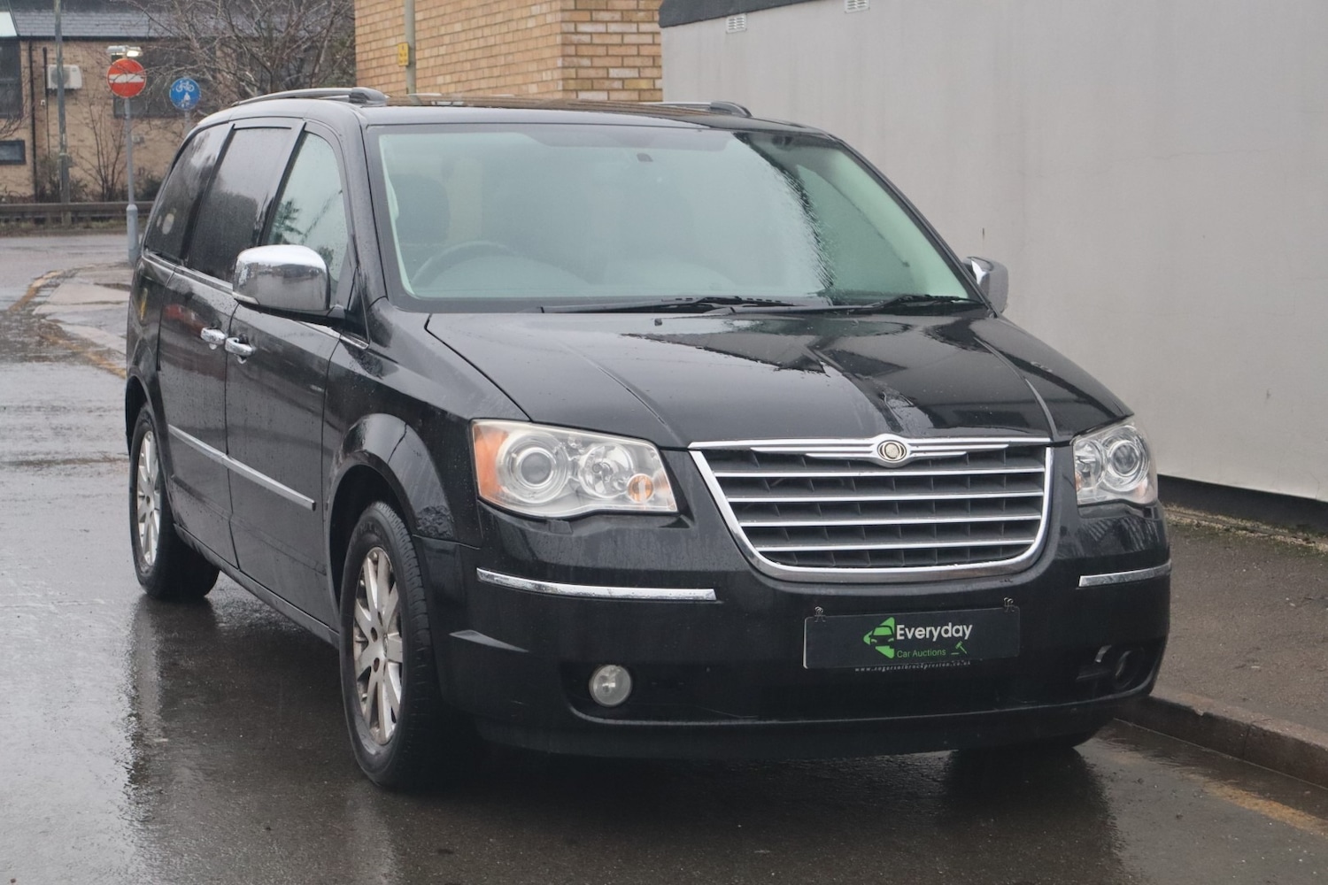 Used Chrysler Grand Voyager 2011 for sale - 77210080: Photo 8