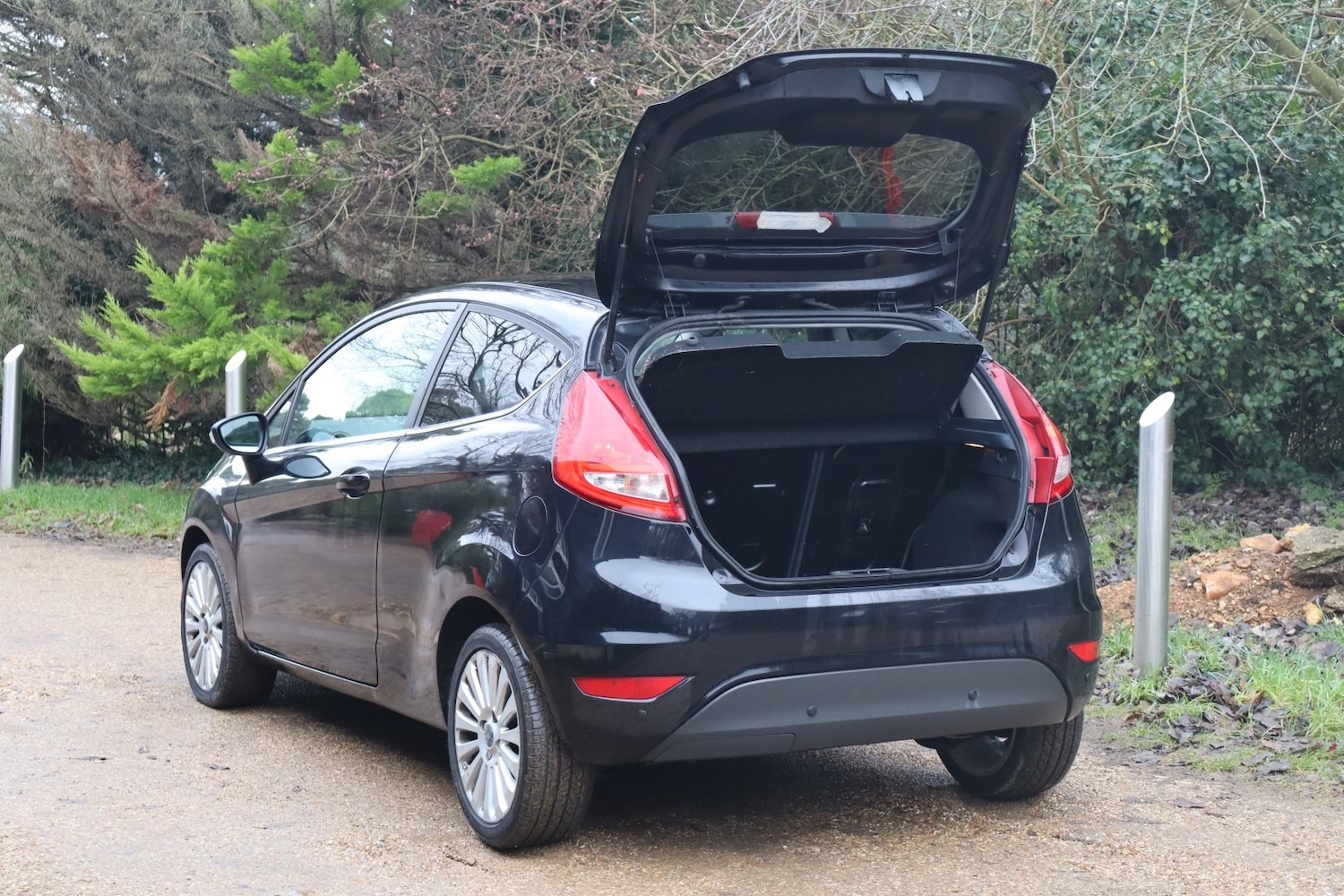 Used Ford Fiesta 2010 for sale - 77247872: Photo 22