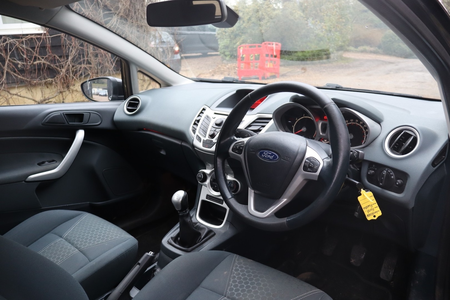 Used Ford Fiesta 2010 for sale - 77247872: Photo 3