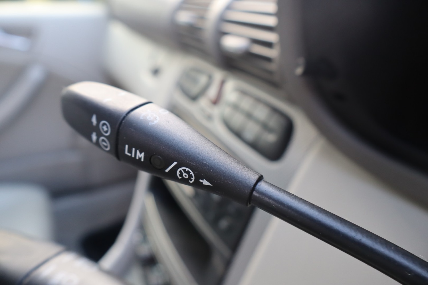 Used Mercedes-Benz C Class 2003 for sale - 77662168: Photo 11