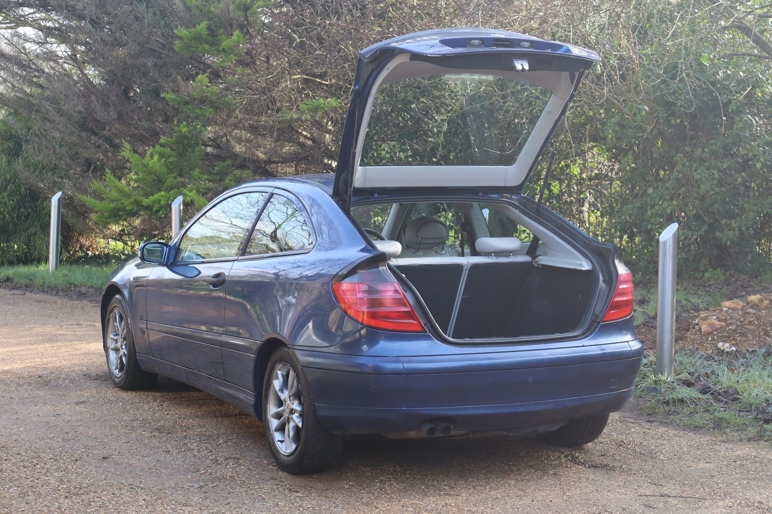 Used Mercedes-Benz C Class 2003 for sale - 77662168: Photo 24