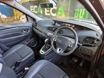 Used Renault Grand Scenic 2012 for sale - 78962054: Photo