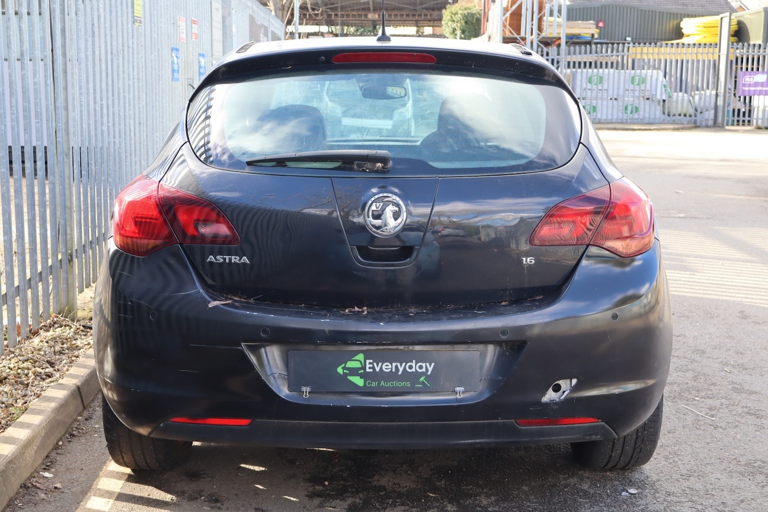 Used Vauxhall Astra 2011 for sale - 77555921: Photo 8