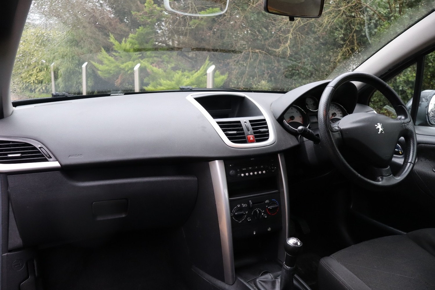 Used Peugeot 207 2009 for sale - 77296789: Photo 18