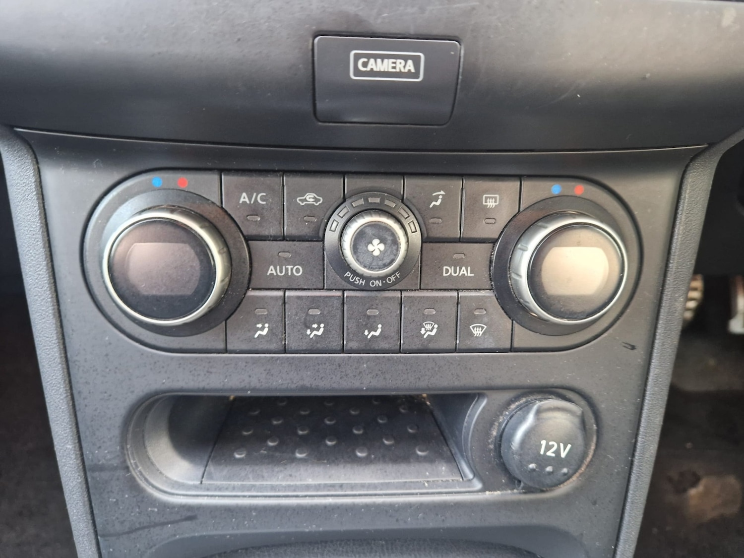 Used Nissan Qashqai 2012 for sale - 76831897: Photo 32