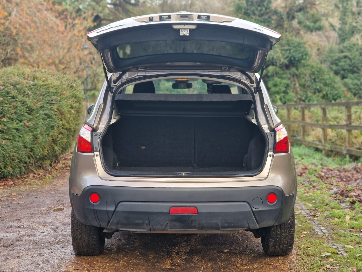 Used Nissan Qashqai 2012 for sale - 76831897: Photo 8