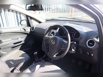 Used Vauxhall Corsa 2012 for sale - 78359024: Photo