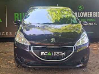 Used Peugeot 208 2013 for sale - 78726475: Photo
