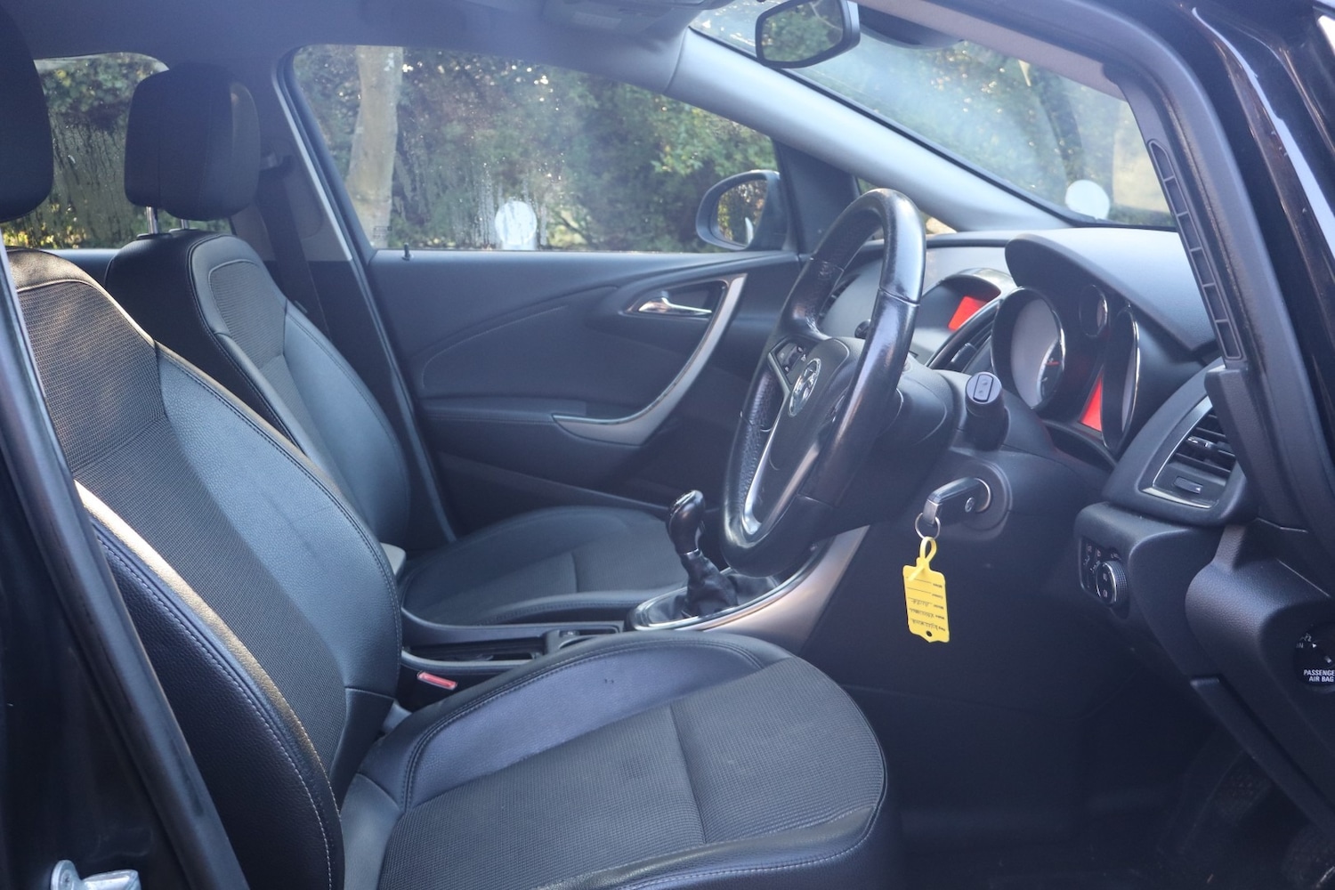 Used Vauxhall Astra 2010 for sale - 77220775: Photo 13