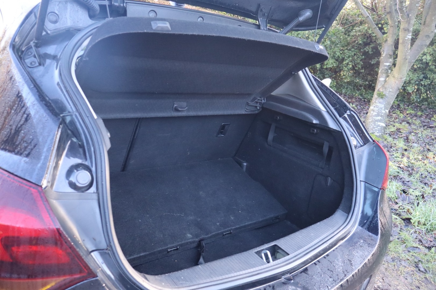 Used Vauxhall Astra 2010 for sale - 77220775: Photo 22