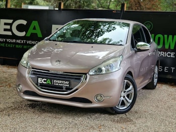 Used Peugeot 208 2012 for sale - 79549682: Photo
