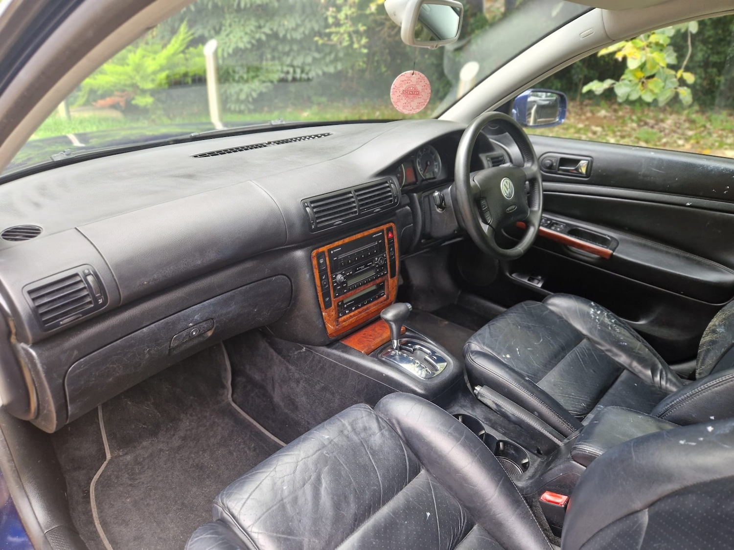 Used Volkswagen Passat 2003 for sale - 76144156: Photo 10
