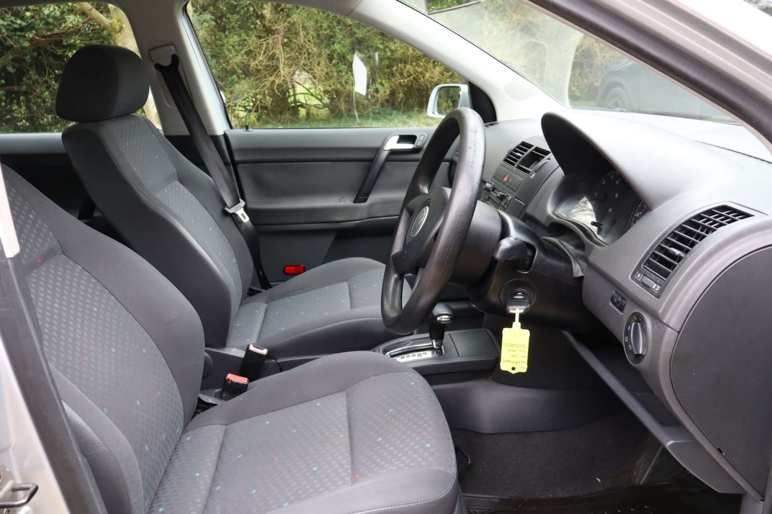 Used Volkswagen Polo 2004 for sale - 77917707: Photo 20