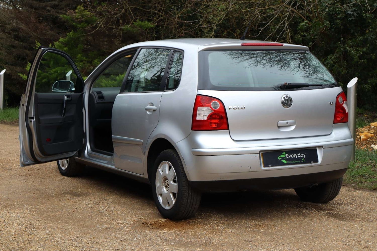 Used Volkswagen Polo 2004 for sale - 77917707: Photo 23