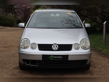 Used Volkswagen Polo 2004 for sale - 77917707: Photo