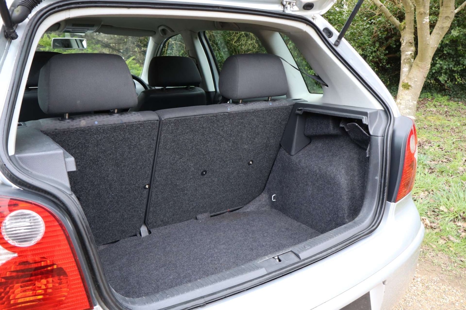 Used Volkswagen Polo 2004 for sale - 77917707: Photo 44