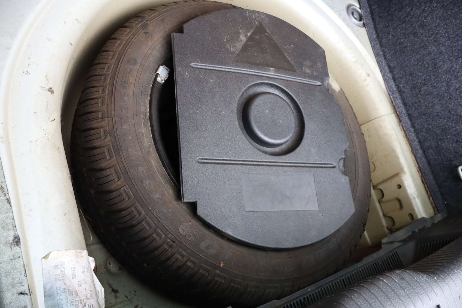 Used Volkswagen Polo 2004 for sale - 77917707: Photo 45