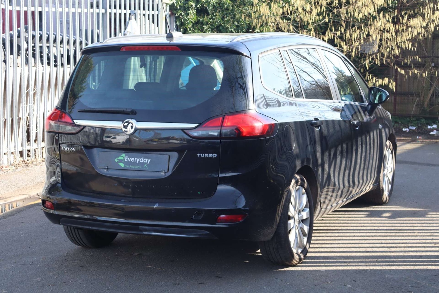 Used Vauxhall Zafira 2017 for sale - 77917703: Photo 18
