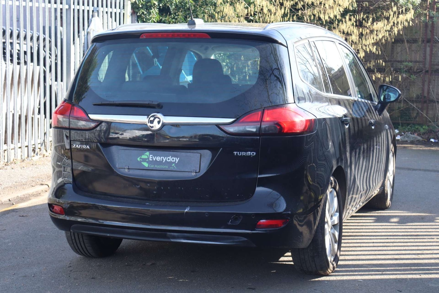 Used Vauxhall Zafira 2017 for sale - 77917703: Photo 5