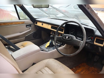 Used Jaguar XJS 1984 for sale - 78281733: Photo