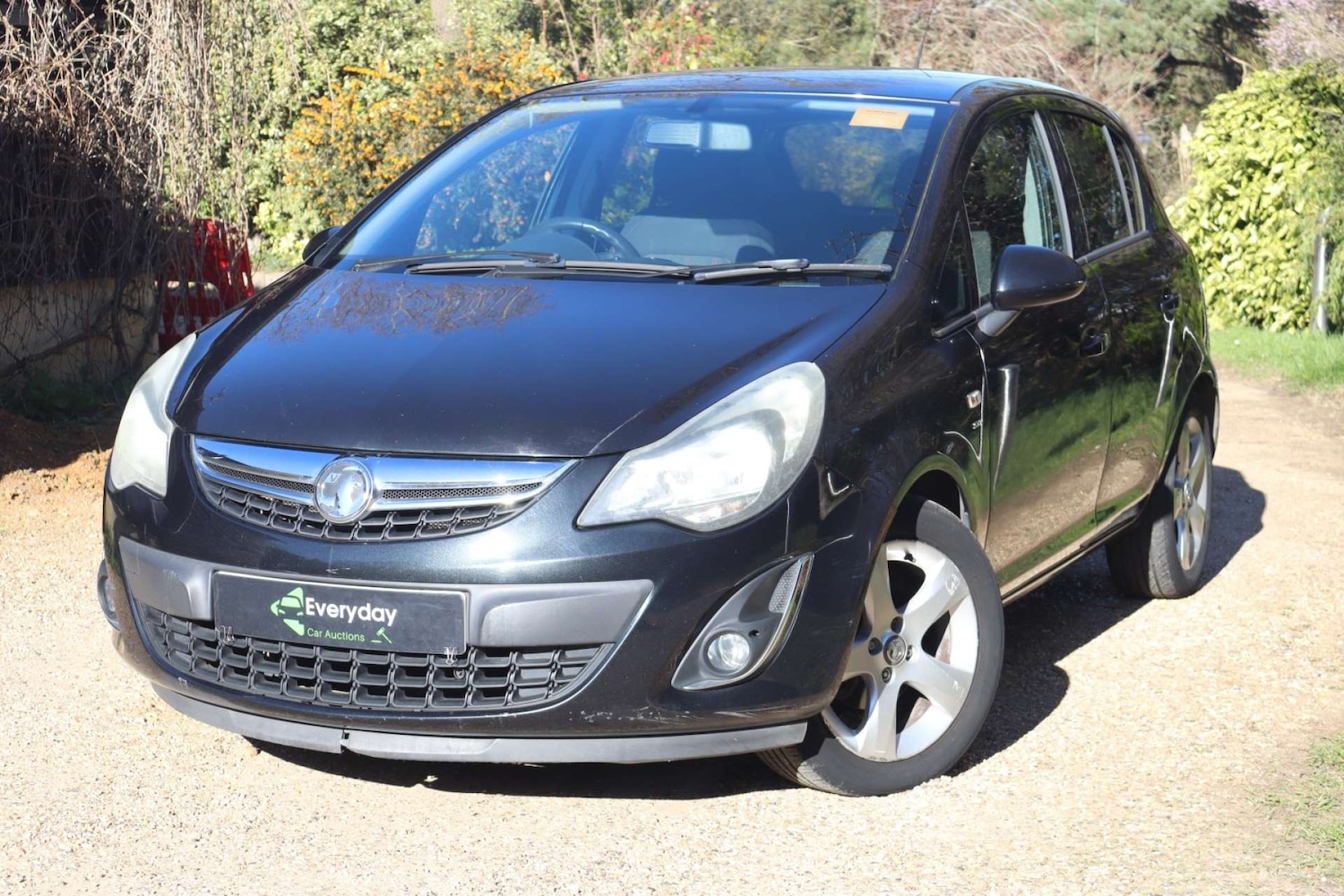 Used Vauxhall Corsa 2012 for sale - 77976967: Photo 3