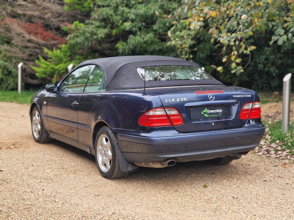 Used Mercedes-Benz CLK 1999 for sale - 76299044: Photo 20