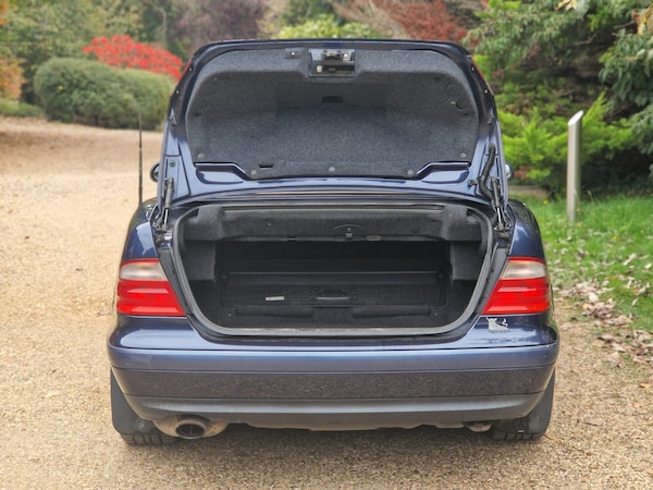 Used Mercedes-Benz CLK 1999 for sale - 76299044: Photo 23