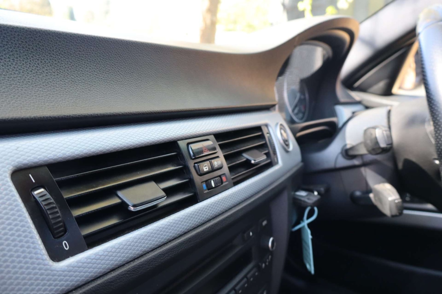 Used BMW 3 Series 2011 for sale - 78150122: Photo 17