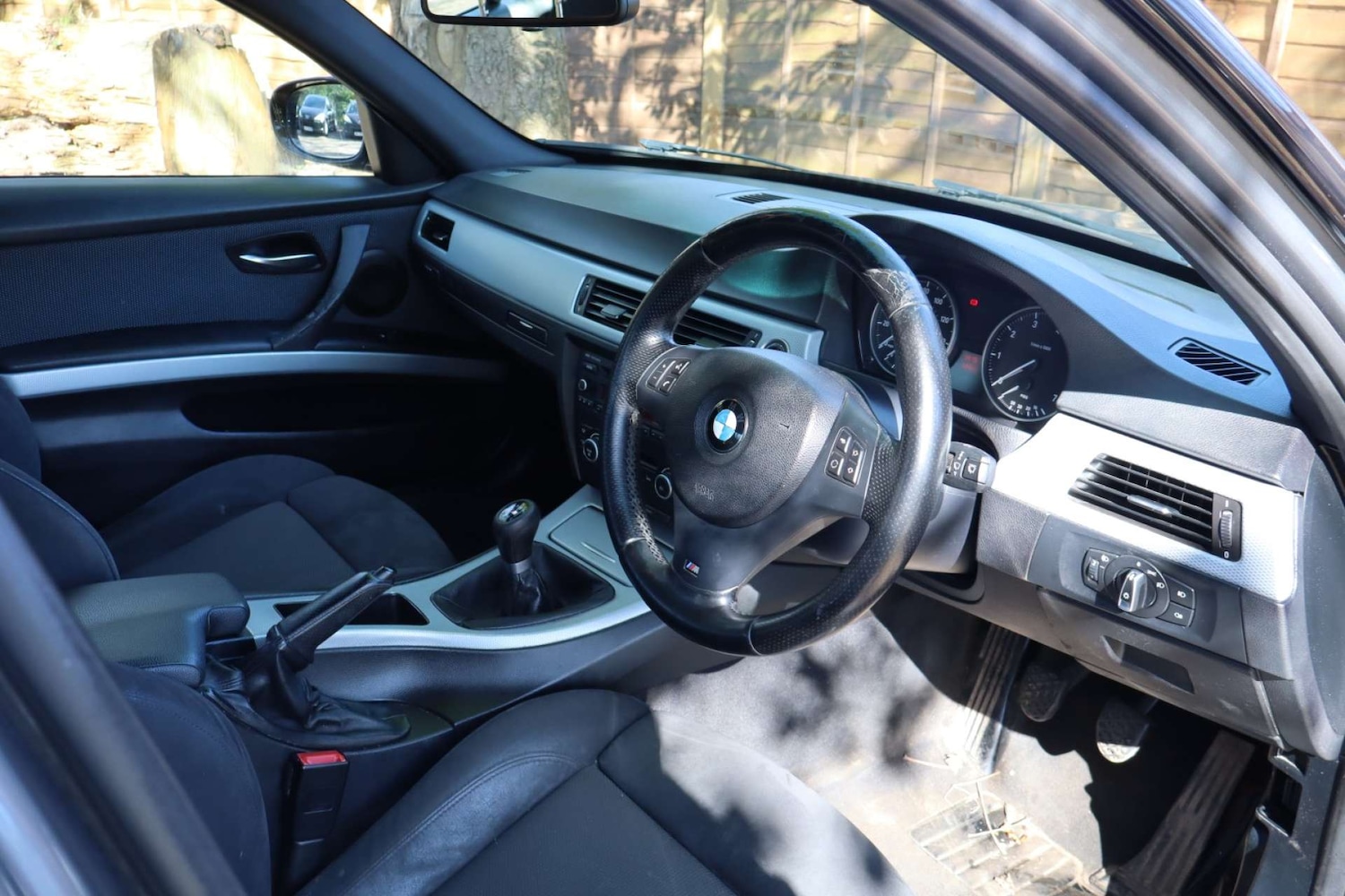 Used BMW 3 Series 2011 for sale - 78150122: Photo 22