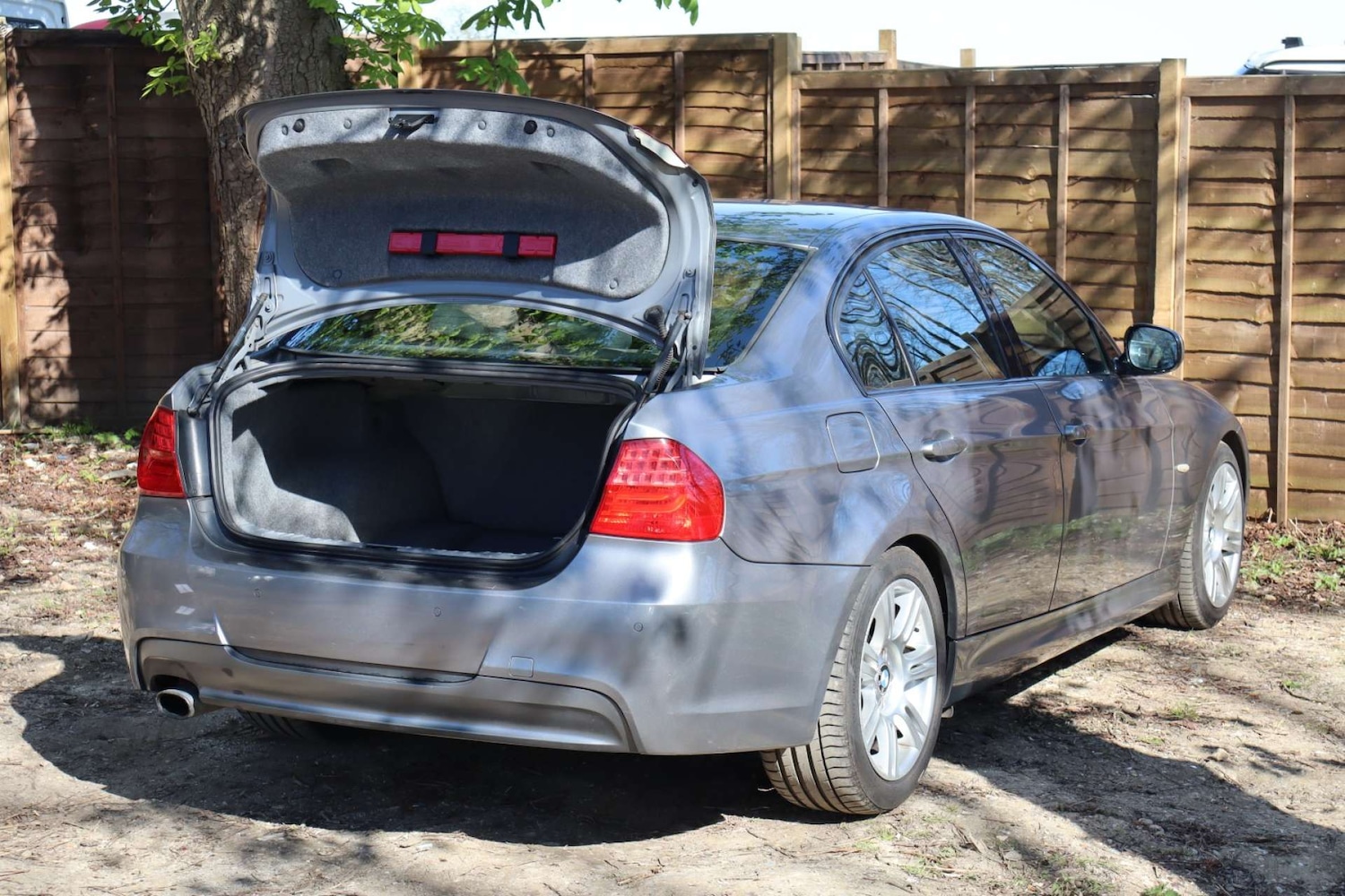 Used BMW 3 Series 2011 for sale - 78150122: Photo 30